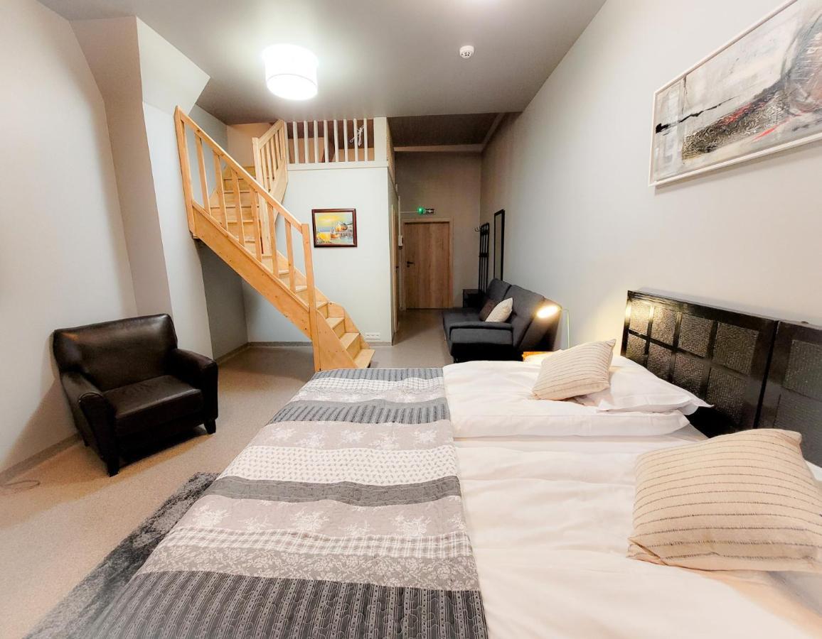 Hotel Grindavik Bagian luar foto