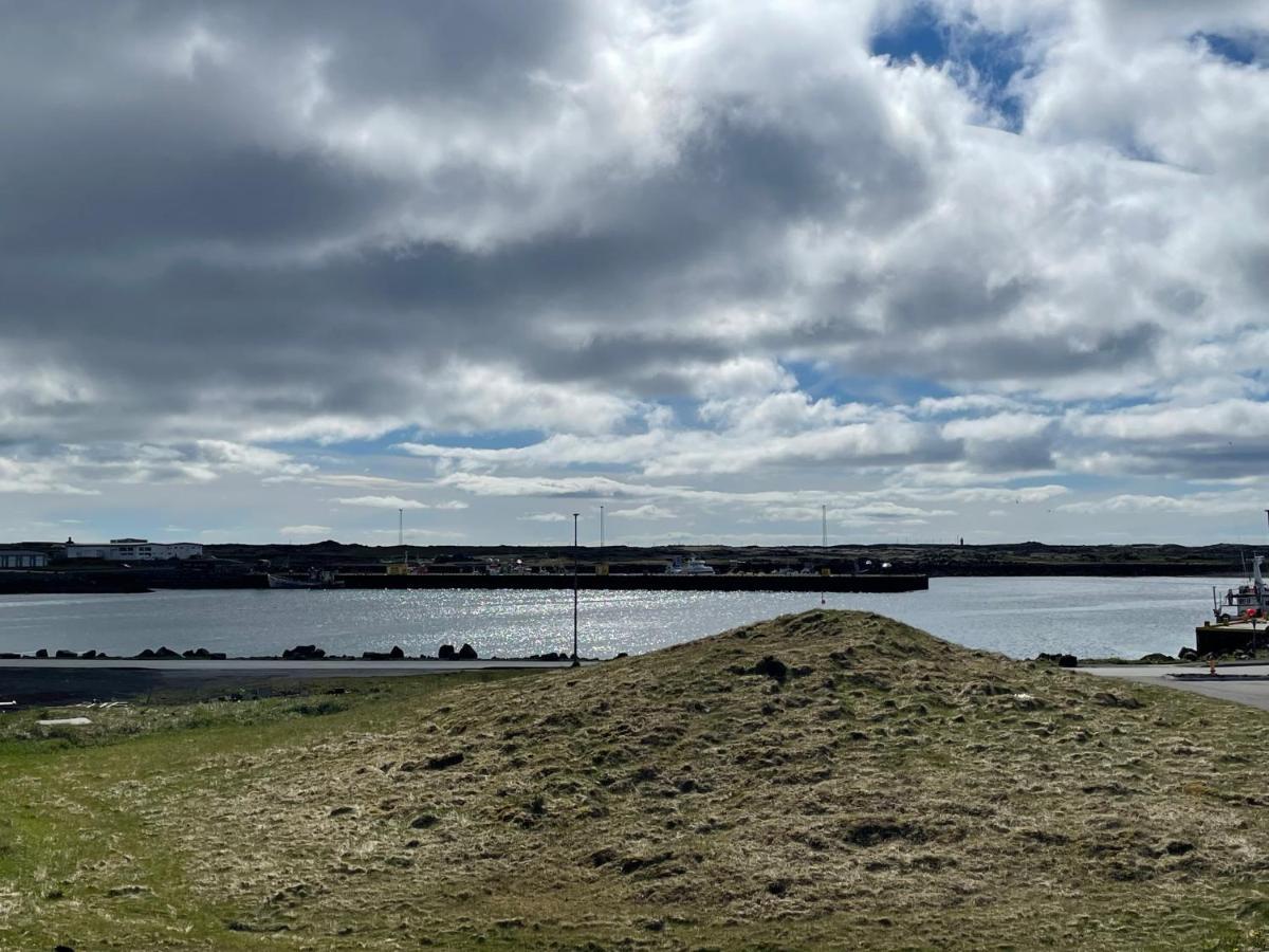 Hotel Grindavik Bagian luar foto